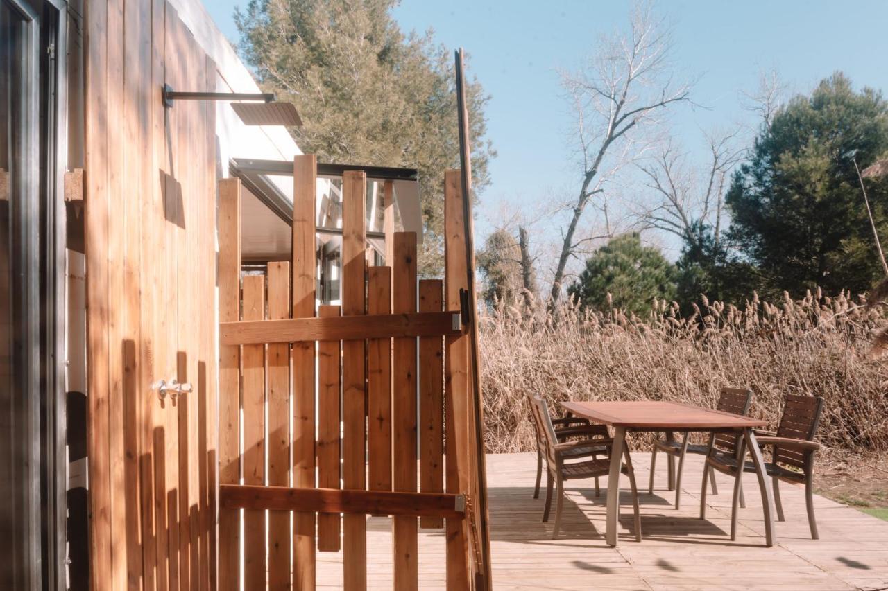 Cooltainer Retreat: Sustainable Coastal Forest Tiny House Near Barcelona Castelldefels Exteriér fotografie